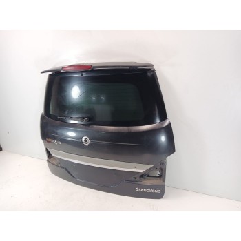 Recambio de porton trasero para ssangyong rodius i 2.7 xdi referencia OEM IAM 6401121101  