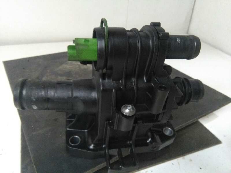 Recambio de termostato para peugeot partner kasten 1.6 16v hdi referencia OEM IAM 9647767180  