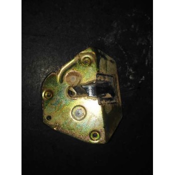 CERRADURA PUERTA TRASERA DERECHA S / R LATERAL 