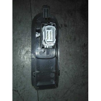 Recambio de mando elevalunas delantero derecho para renault scenic ii authentique referencia OEM IAM   