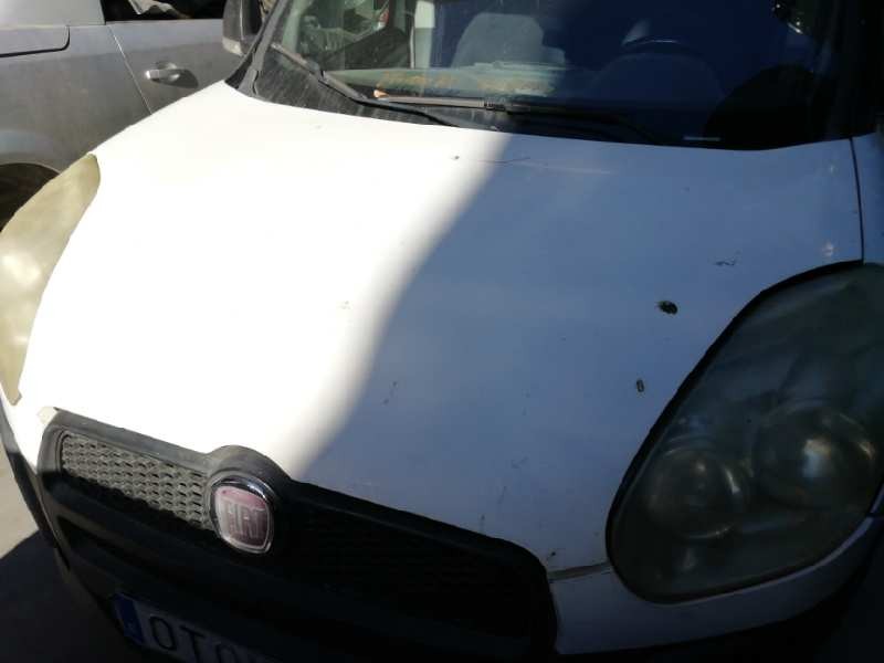 Recambio de capot para fiat doblo cargo 1.3 16v jtd cat referencia OEM IAM 51810378  