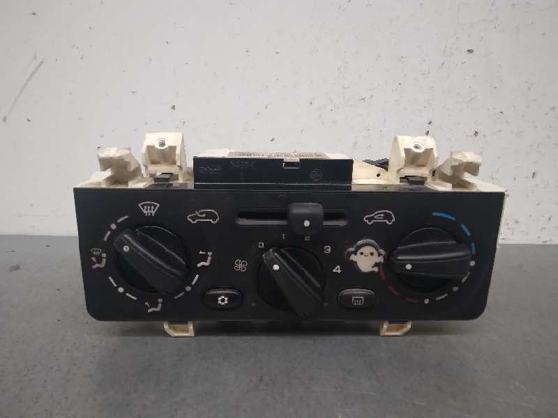Recambio de mando calefaccion / aire acondicionado para citroën c3 1.4 magic referencia OEM IAM F664479W  