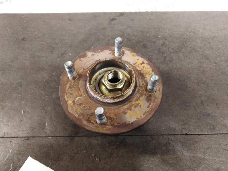 Recambio de buje para nissan almera (n16/e) acenta referencia OEM IAM  TRASERO IZQUIERDO 