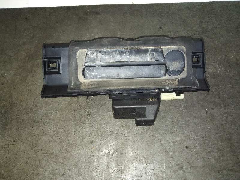 Recambio de maneta exterior porton para peugeot 206 berlina xr referencia OEM IAM   