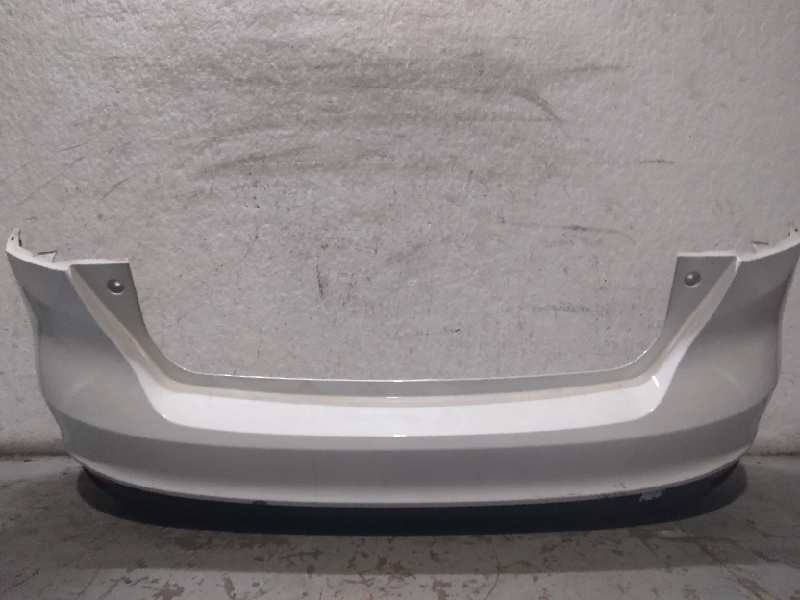 Recambio de paragolpes trasero para ford focus lim. trend referencia OEM IAM F1EB17906 BLANCO 2°SERIE