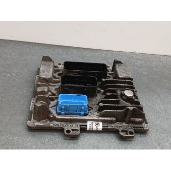 Recambio de centralita motor uce para opel insignia berlina expression referencia OEM IAM 55491705  