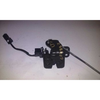 CERRADURA MALETERO / PORTON 