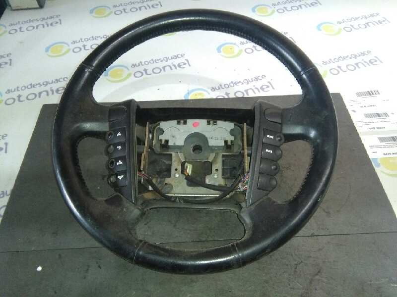Recambio de volante para ssangyong rodius xdi premium referencia OEM IAM 4610121504 CON MANDOS 4 RADIOS