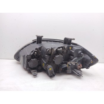 Recambio de faro derecho para ssangyong rodius i 2.7 xdi referencia OEM IAM   