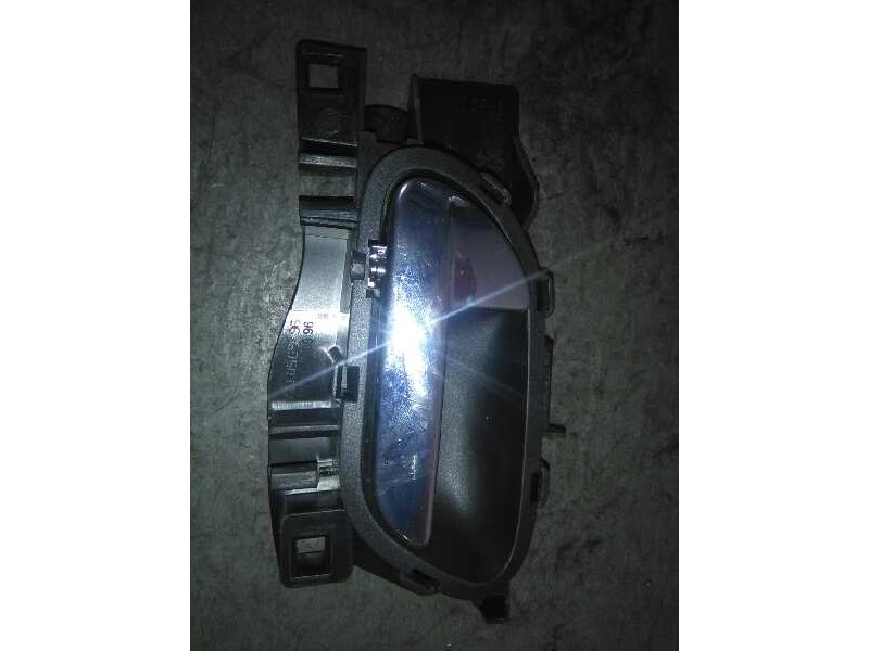 Recambio de maneta interior delantera izquierda para peugeot 308 premium referencia OEM IAM   