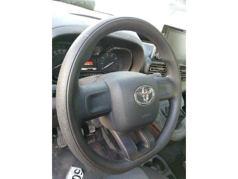 Recambio de volante para toyota proace verso referencia OEM IAM   