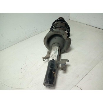 Recambio de amortiguador delantero derecho para volvo v40 kinetic referencia OEM IAM A0504051  