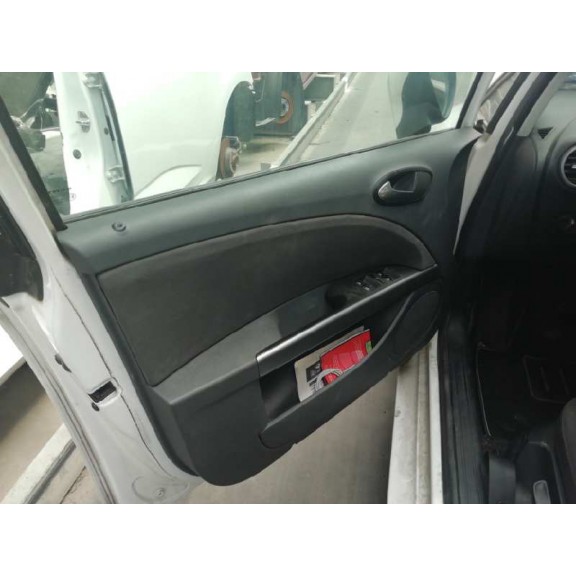 Recambio de guarnecido puerta delantera izquierda para seat leon (1p1) comfort limited referencia OEM IAM   