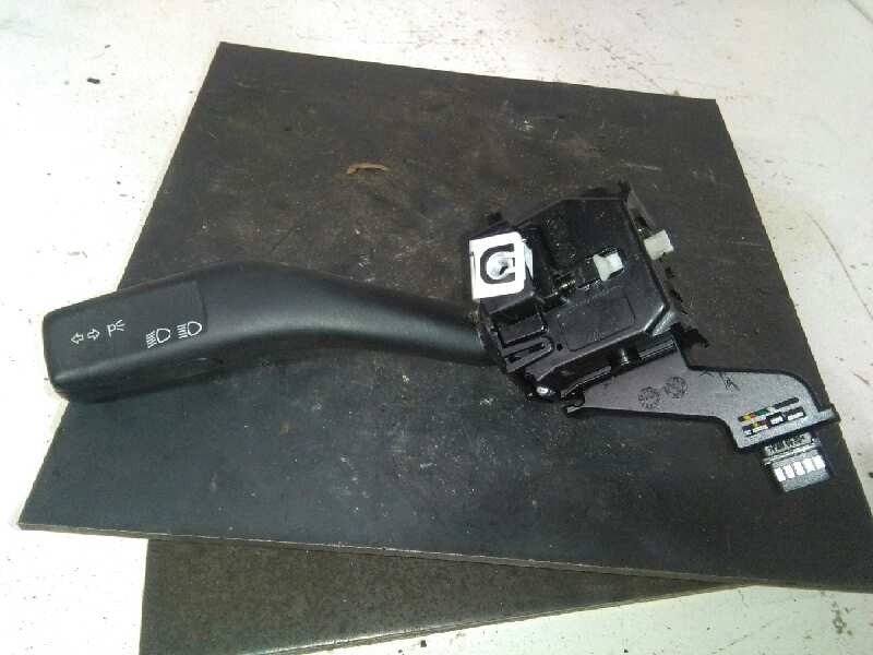 Recambio de mando luces para volkswagen golf v berlina (1k1) conceptline (e) referencia OEM IAM 1K0953513  