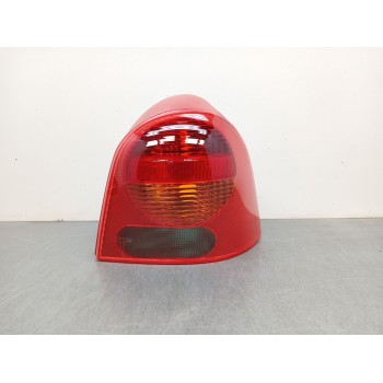 PILOTO TRASERO DERECHO 7700426320 16805232