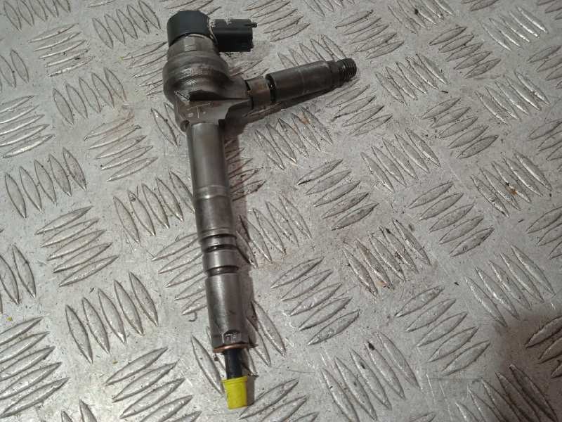 Recambio de inyector para opel astra h ber. 1.7 16v cdti referencia OEM IAM 0445110175  