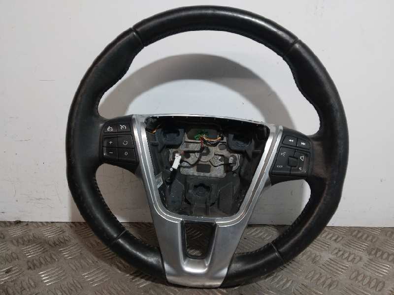 Recambio de volante para volvo v60 kombi kinetic referencia OEM IAM P31250592  