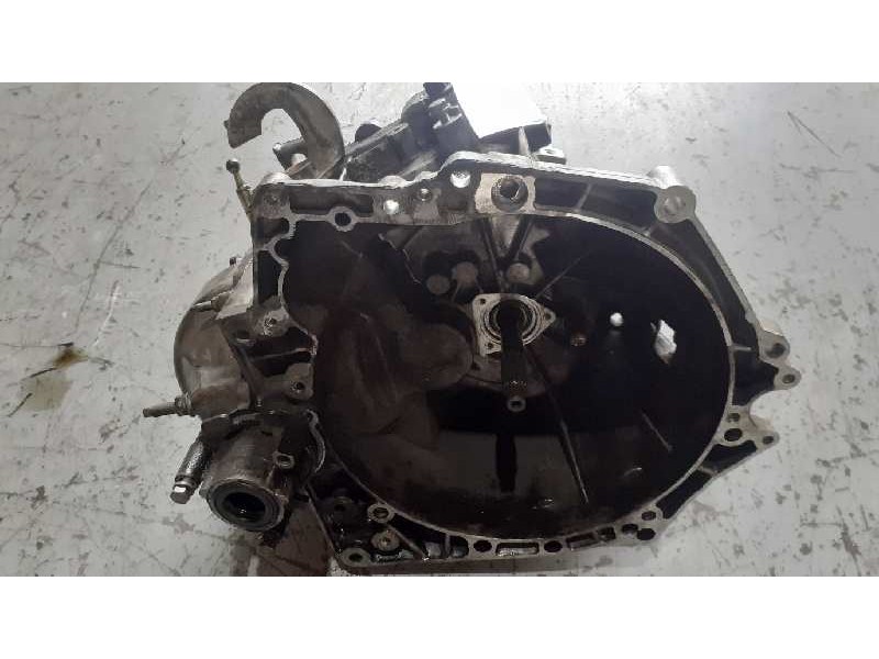 Recambio de caja casco para citroën c3 picasso referencia OEM IAM 20DP72  