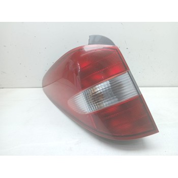 Recambio de piloto trasero izquierdo para ssangyong rodius i 2.7 xdi referencia OEM IAM 8360121  