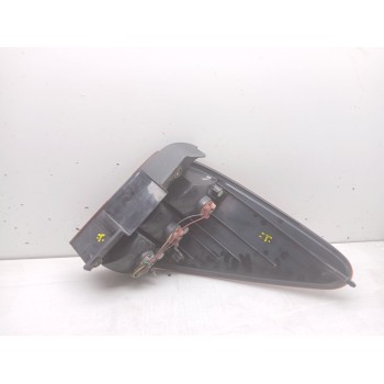 Recambio de piloto trasero izquierdo para ssangyong rodius i 2.7 xdi referencia OEM IAM 8360121  