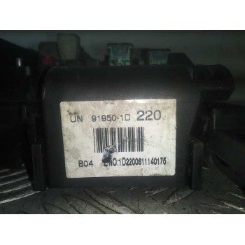 Recambio de caja reles / fusibles para kia carens (un) concept referencia OEM IAM 919501D  