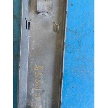 Recambio de moldura para renault megane ii berlina 5p 1.9 dci diesel referencia OEM IAM 8200073472C PUERTA TRA DER 