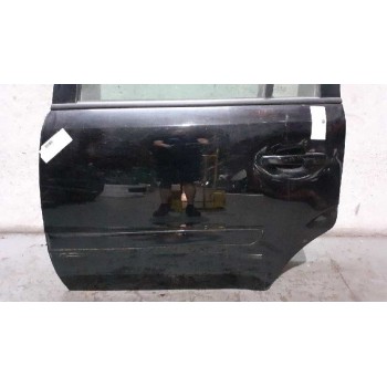 Recambio de puerta trasera izquierda para opel zafira b family referencia OEM IAM  NEGRA GOLPEADA