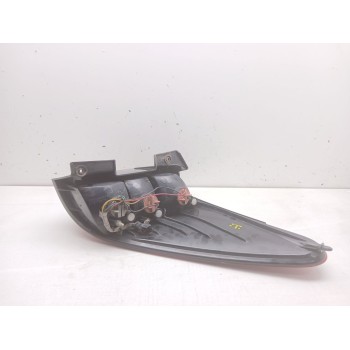 Recambio de piloto trasero izquierdo para ssangyong rodius i 2.7 xdi referencia OEM IAM 8360121  