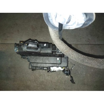 Recambio de cerradura puerta delantera derecha para renault captur expression referencia OEM IAM 805020401R 4 PIN 