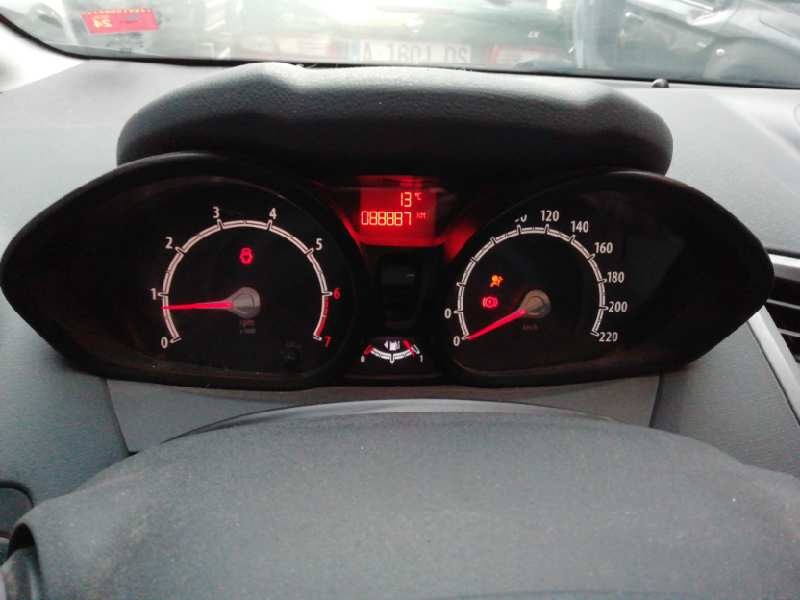 Recambio de cuadro instrumentos para ford fiesta (cb1) ambiente referencia OEM IAM VP8A6F10894BC VP8A6F10894BC 