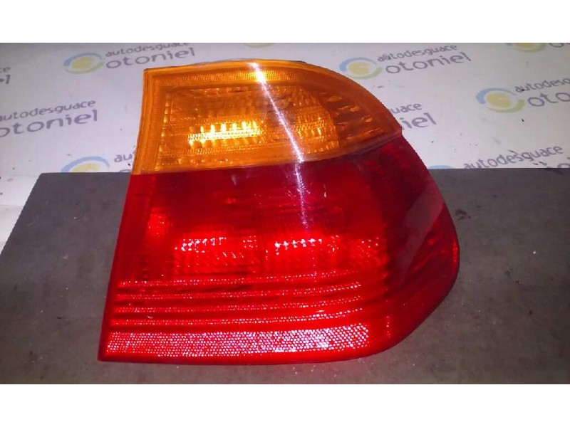 Recambio de piloto trasero derecho para bmw serie 3 berlina (e46) 320d referencia OEM IAM  AMBAR ROJO EXT