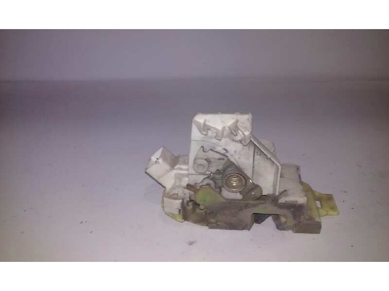 Recambio de cerradura puerta delantera derecha para ford mondeo familiar (gd) ambiente referencia OEM IAM 96BGF21812CM 5P 5PIN