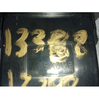 Recambio de freno de mano electrico para toyota prius (nhw20) basis referencia OEM IAM 15A685 PULSADOR INTERRUPTOR