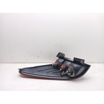 Recambio de piloto trasero derecho para ssangyong rodius i 2.7 xdi referencia OEM IAM 8360221  