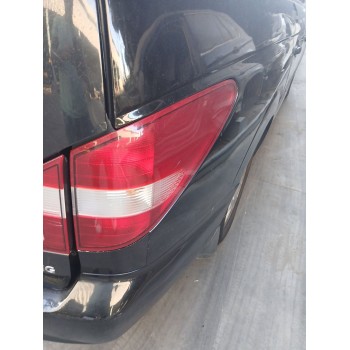 Recambio de piloto trasero derecho para ssangyong rodius i 2.7 xdi referencia OEM IAM 8360221  