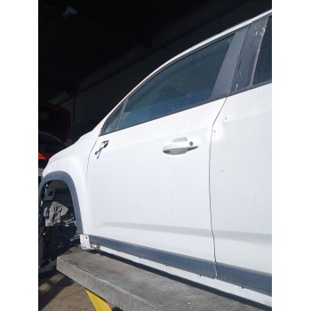 PUERTA DELANTERA IZQUIERDA 