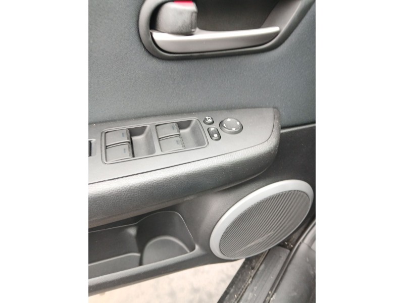 Recambio de mando elevalunas delantero izquierdo para mazda 6 sedán (gh) 2.2 mzr-cd (gh10) referencia OEM IAM   