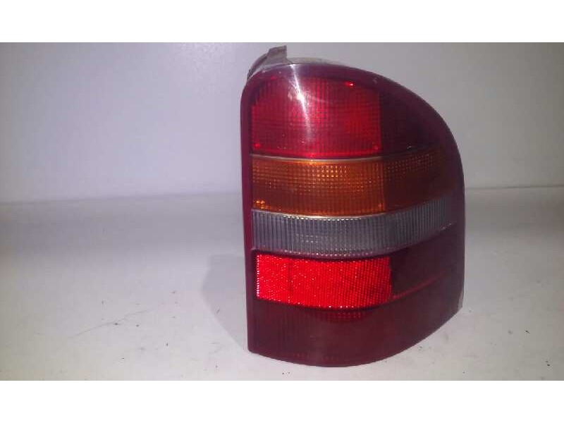 Recambio de piloto trasero derecho para ford mondeo familiar (gd) ambiente referencia OEM IAM  RANCHERA TOCADO LEVE