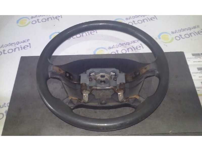 Recambio de volante para kia carnival ii 2.9 cdri ex referencia OEM IAM   4 RADIOS