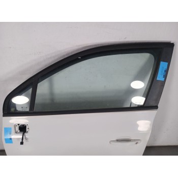 Recambio de puerta delantera izquierda para chevrolet orlando 1.8 cat referencia OEM IAM   