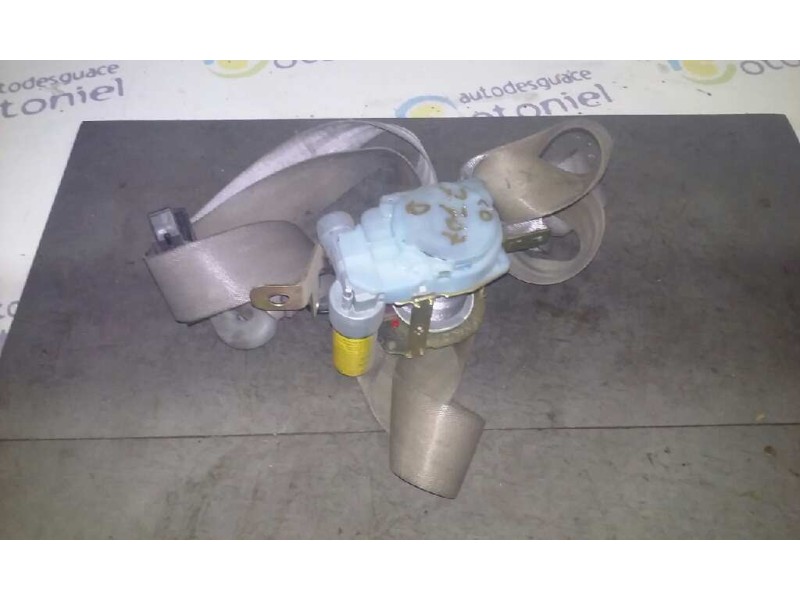 Recambio de cinturon seguridad delantero derecho para kia carnival ii 2.9 cdri ex referencia OEM IAM   