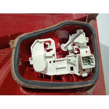 Recambio de piloto trasero derecho para ford fiesta (cb1) 1.4 tdci cat referencia OEM IAM 8A6113404A  