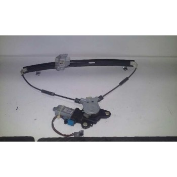 ELEVALUNAS DELANTERO DERECHO 