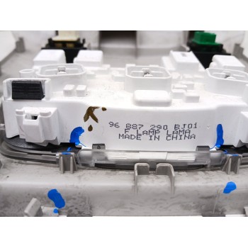 Recambio de luz interior para toyota proace verso referencia OEM IAM 96887290bj01 9825205380 9817291177