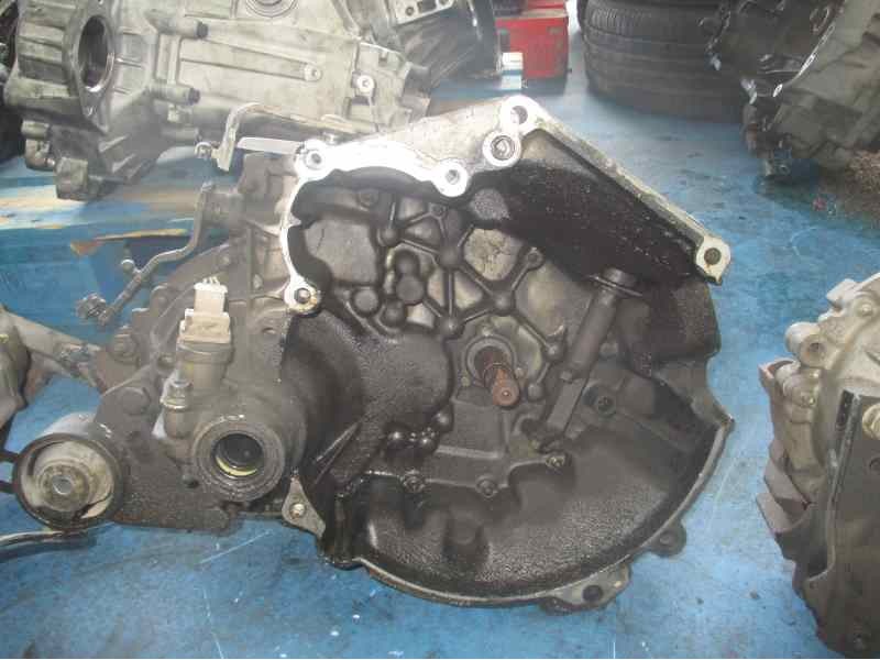Recambio de caja cambios para peugeot 106 (s2) kid referencia OEM IAM 20CC25 130.542KM 