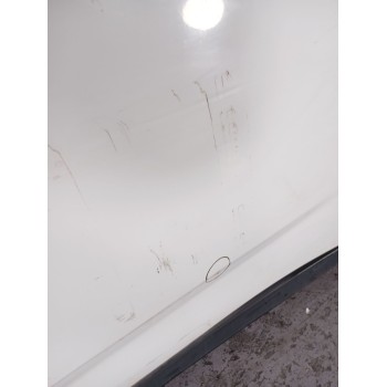 Recambio de puerta trasera izquierda para chevrolet orlando 1.8 cat referencia OEM IAM   