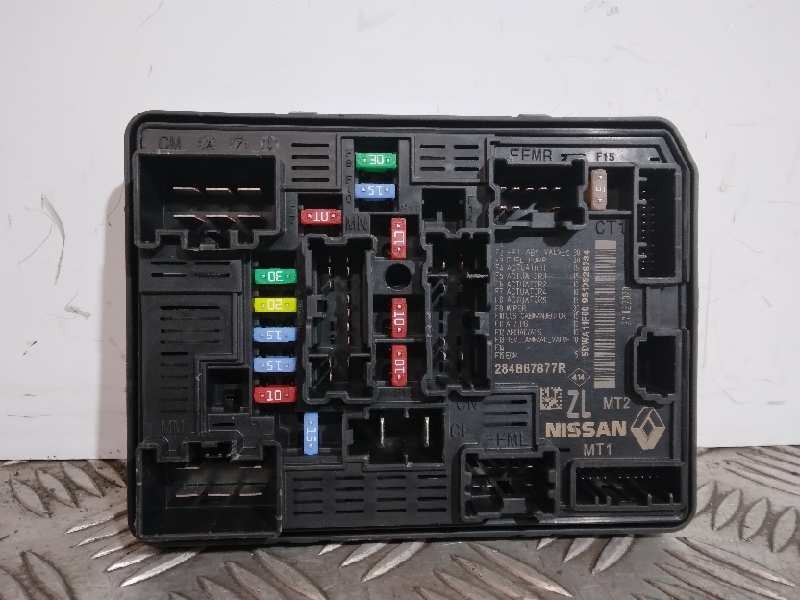 Recambio de caja reles / fusibles para renault captur ii intens referencia OEM IAM 284B67877R  