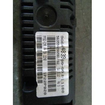 Recambio de display para peugeot 207 sw confort referencia OEM IAM 9664483980  