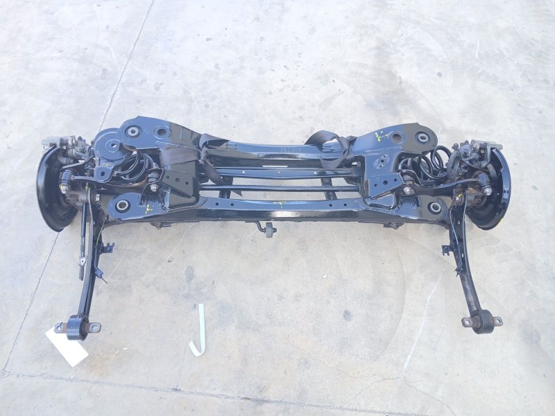 Recambio de puente trasero para lexus ct 200h referencia OEM IAM 5120675022  