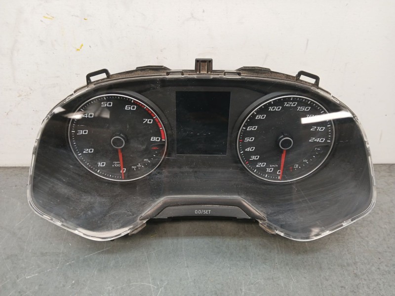Recambio de cuadro instrumentos para seat arona reference referencia OEM IAM A2C10854900  